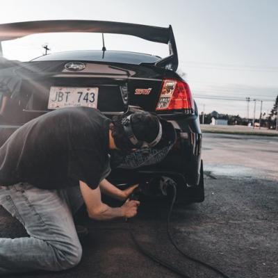 How to Choose Luxury Car Accessories for the Perfect Fit