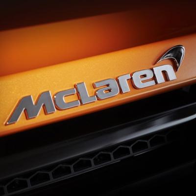 McLaren Rear Badge with Carbon Fiber