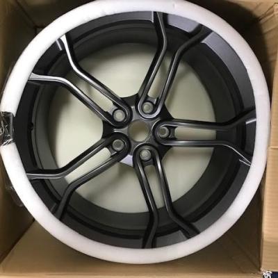 McLaren 12C Front Grey Rim