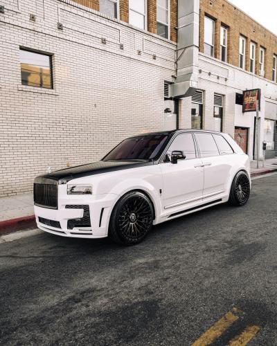 1016 Industries Full Wide Body Kit Rolls Royce Cullinan Vision