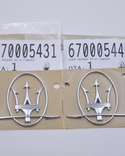 Maserati Quattroporte GranTurismo RH&LH Side Emblem Badge #670005448 670005431