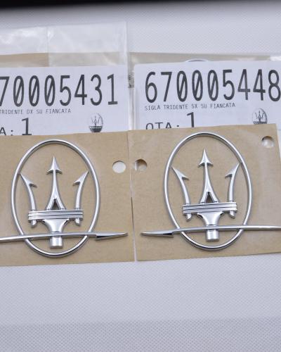 Maserati Quattroporte GranTurismo RH&LH Side Emblem Badge #670005448 670005431
