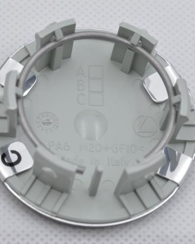 Set of 4 Maserati Quattroporte 4.2/4.7 GranTurismo GranCabrio Wheel Center Cap 82330905