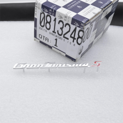 Genuine Maserati GranTurismo S Dashoard Passenger Side badge emblem 81324800