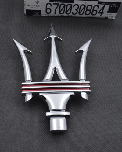 Genuine Maserati Quattroporte Sport 3.8T Front Grille Emblem Badge 670030864