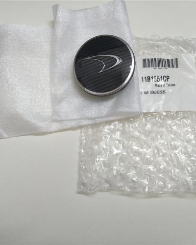 Genuine Mclaren MP4-12C 650s Black Carbon Fibre Wheel Hub Cap 11B1651CP