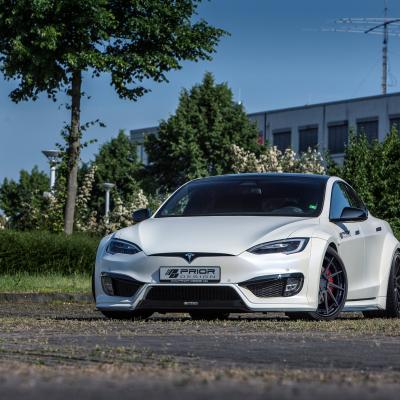 Prior Design PD-S1000 Widebody Aero-kit for Model S
