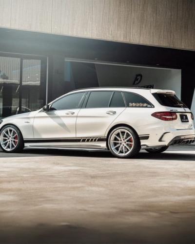 Future Design Carbon Fiber Rear Canards Compatible With Mercedes C-Class/C43/C63 (S205)