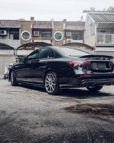 Facelift Future Design Carbon Fiber Rear Canards Compatible With Mercedes E-Class/E53/E63 (W213)