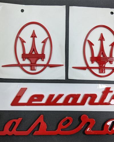 Maserati Quattroporte GranTurismo Ghibli Levante Red Side Logo Emblem Badge Set