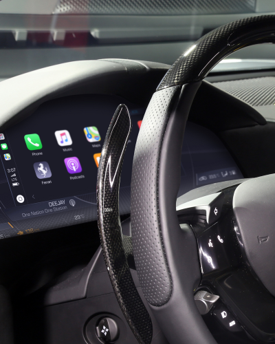Ferrari Roma CarPlay