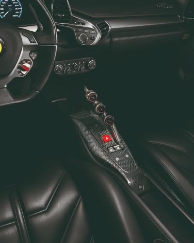 Ferrari 458 Italia Carbon Fiber Console Bridge