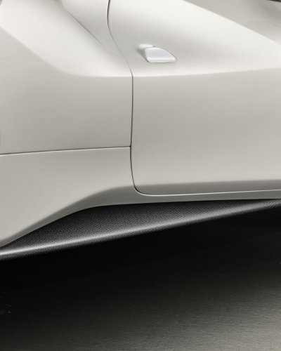 Ferrari 488 Carbon Fiber Under-Door Kit