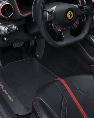 Ferrari 812 Superfast Carbon Fiber Over Mats