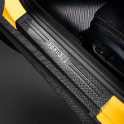 Ferrari F12 Berlinetta Carbon Fiber Kickplate