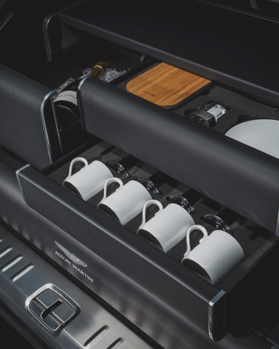 Aston Martin DBX Hamper