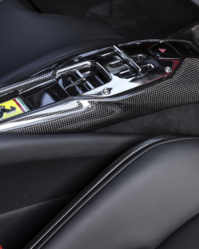 Ferrari 296 Carbon Fiber Front Tunnel Kit (Gloss)